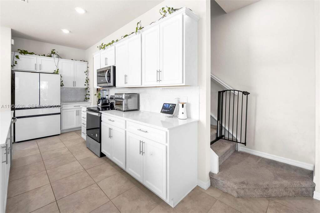 3 Bedroom Villa/Townhouse's Image 7
