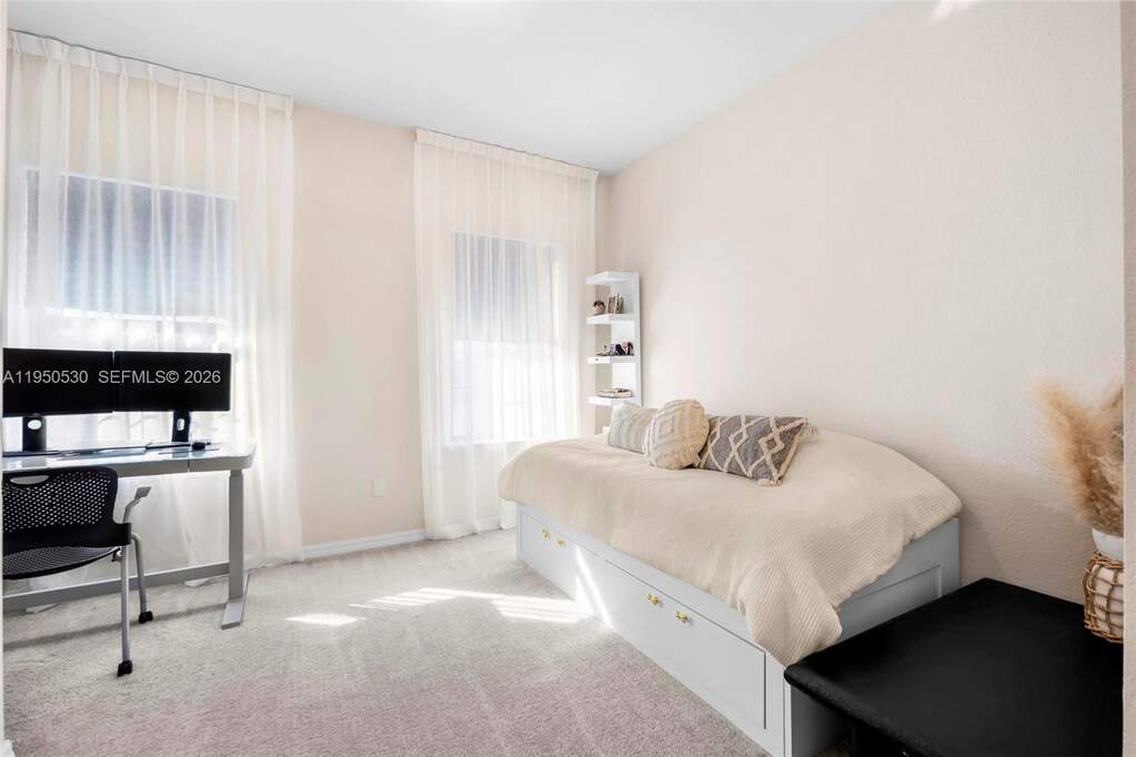 3 Bedroom Villa/Townhouse's Image 10