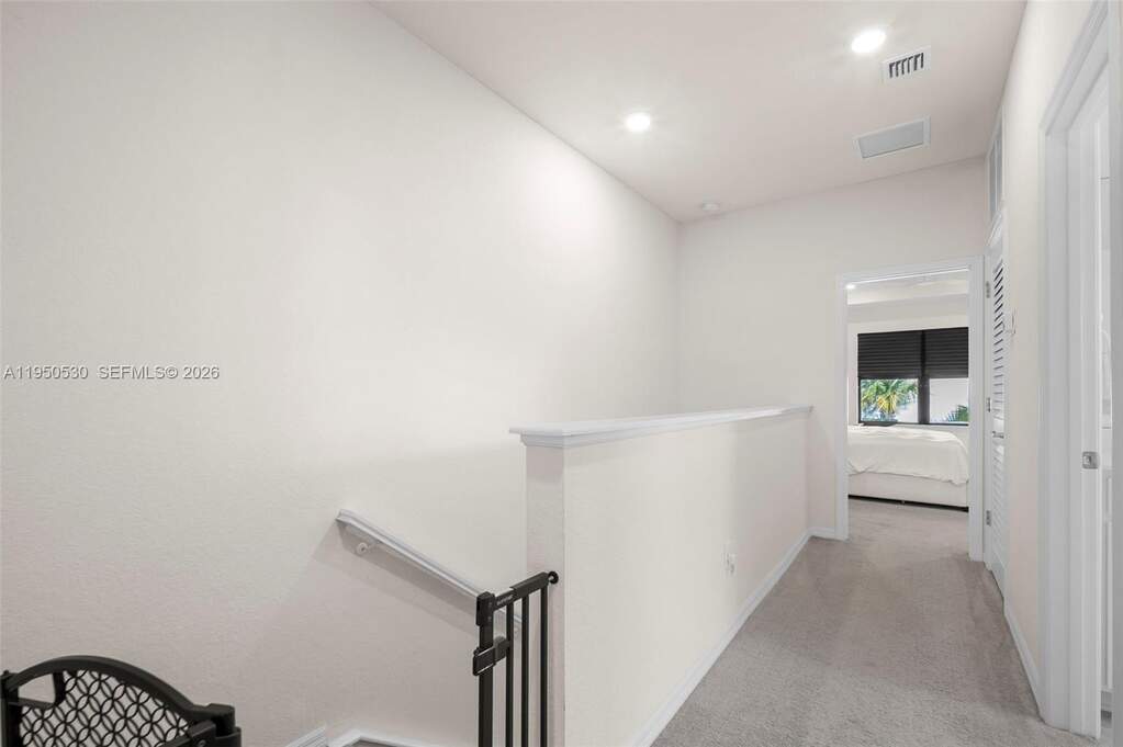 3 Bedroom Villa/Townhouse's Image 11