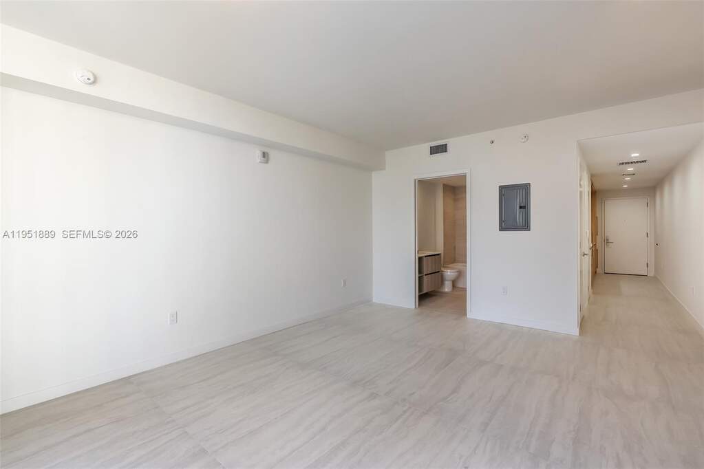 Apartment/Flat's Image 46