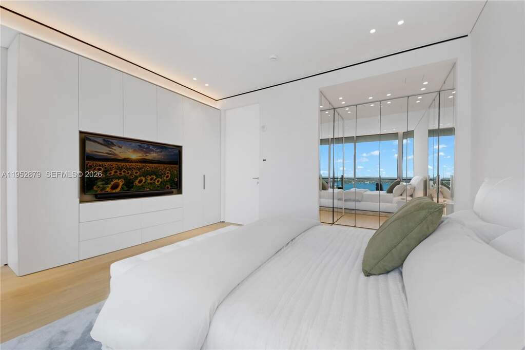 5 Bedroom Apartment/Flat's Image 21