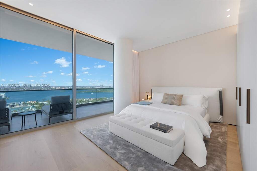 5 Bedroom Apartment/Flat's Image 23