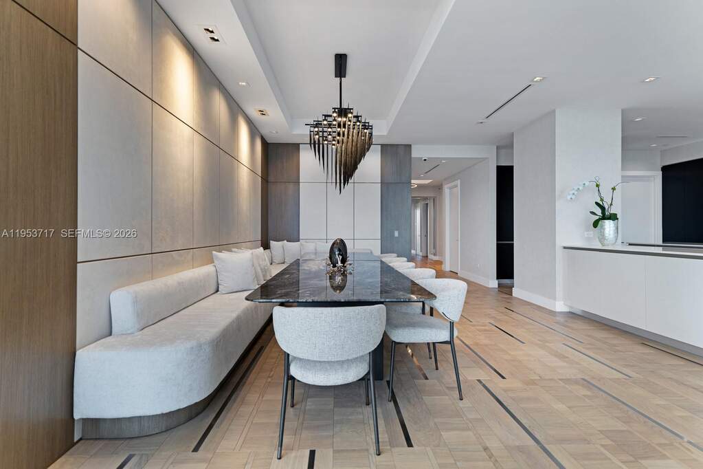 5 Bedroom Apartment/Flat's Image 29