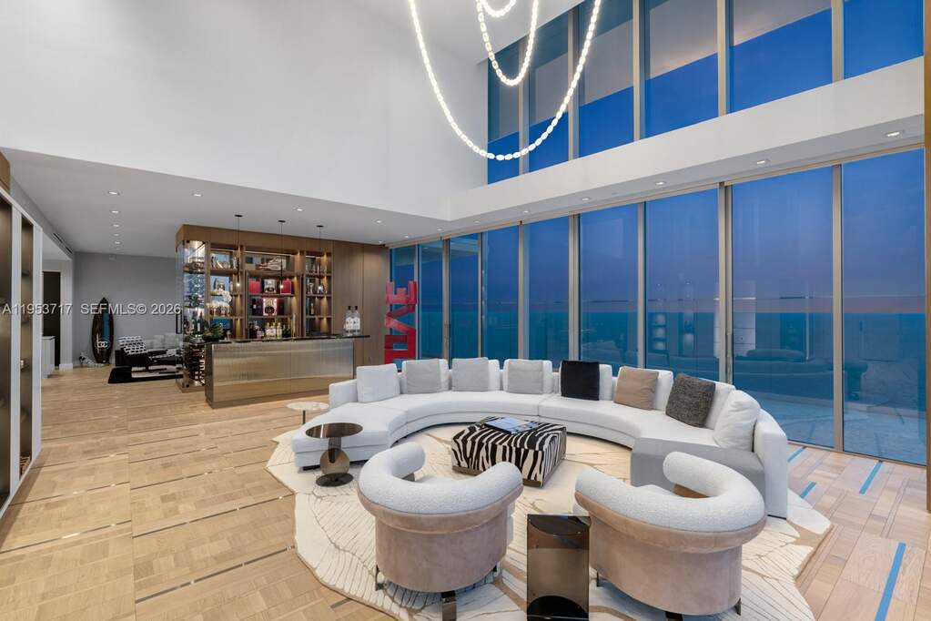 5 Bedroom Apartment/Flat's Image 57