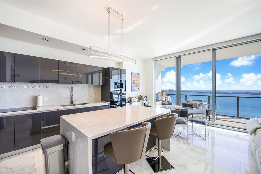 2 Bedroom Apartment/Flat's Image 5
