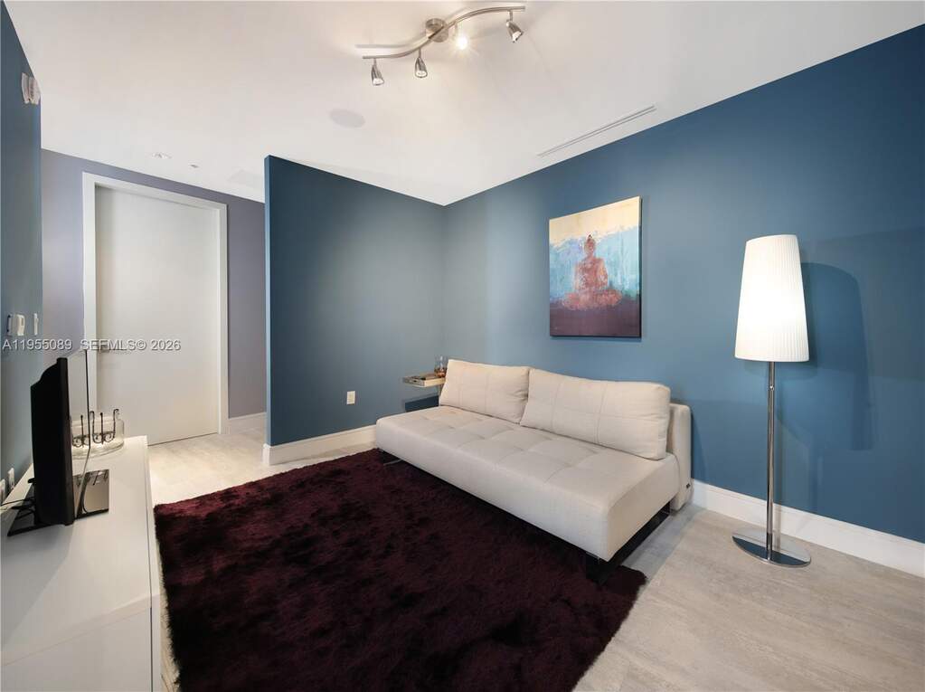 3 Bedroom Apartment/Flat's Image 5