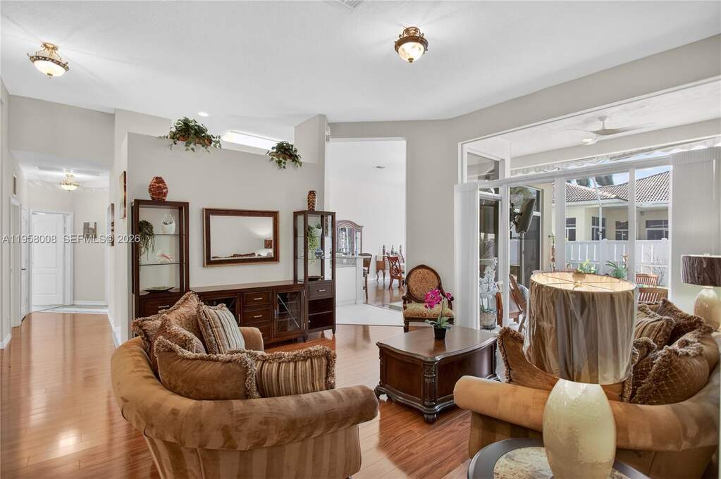 5 Bedroom Single Family Home/House's Image 20