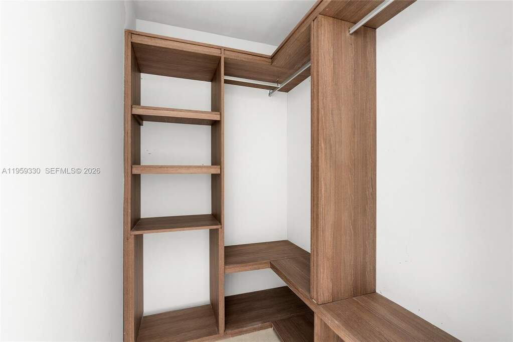 3 Bedroom Villa/Townhouse's Image 31