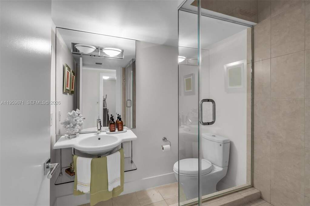 3 Bedroom Apartment/Flat's Image 17
