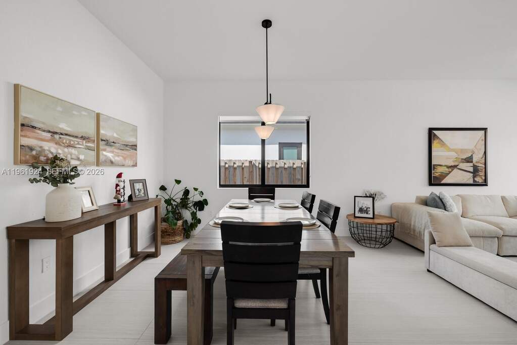 4 Bedroom Single Family Home/House's Image 33