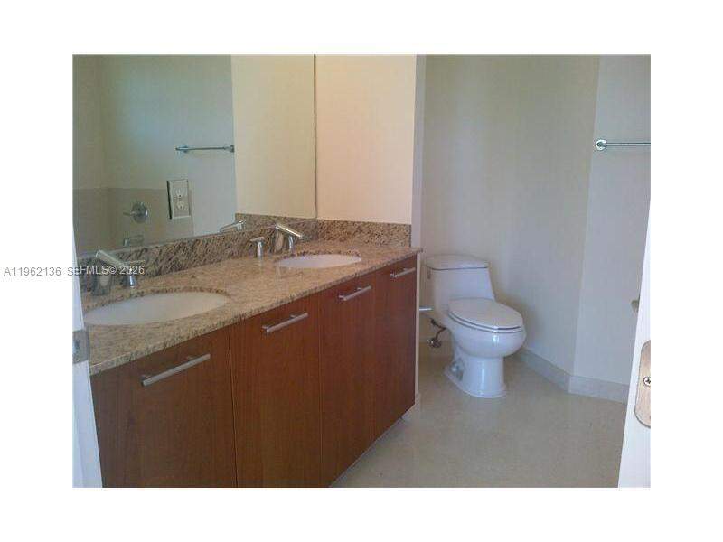2 Bedroom Villa/Townhouse's Image 3