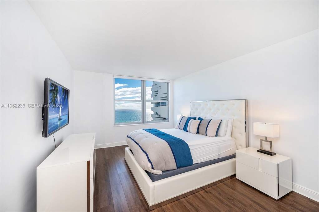 1 Bedroom Apartment/Flat's Image 12