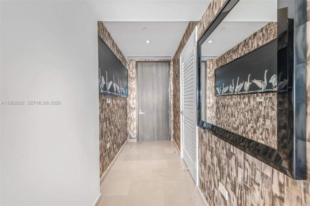 1 Bedroom Apartment/Flat's Image 8