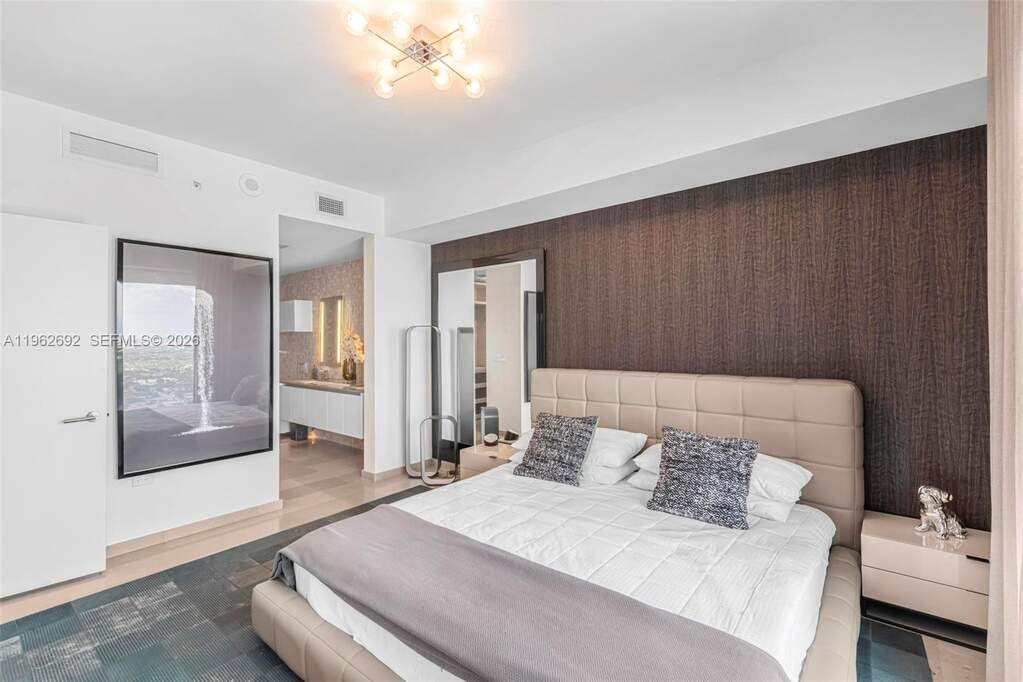 1 Bedroom Apartment/Flat's Image 5