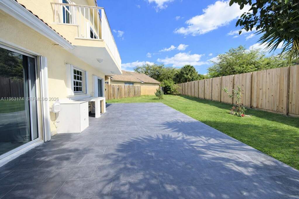 4 Bedroom Single Family Home/House's Image 5