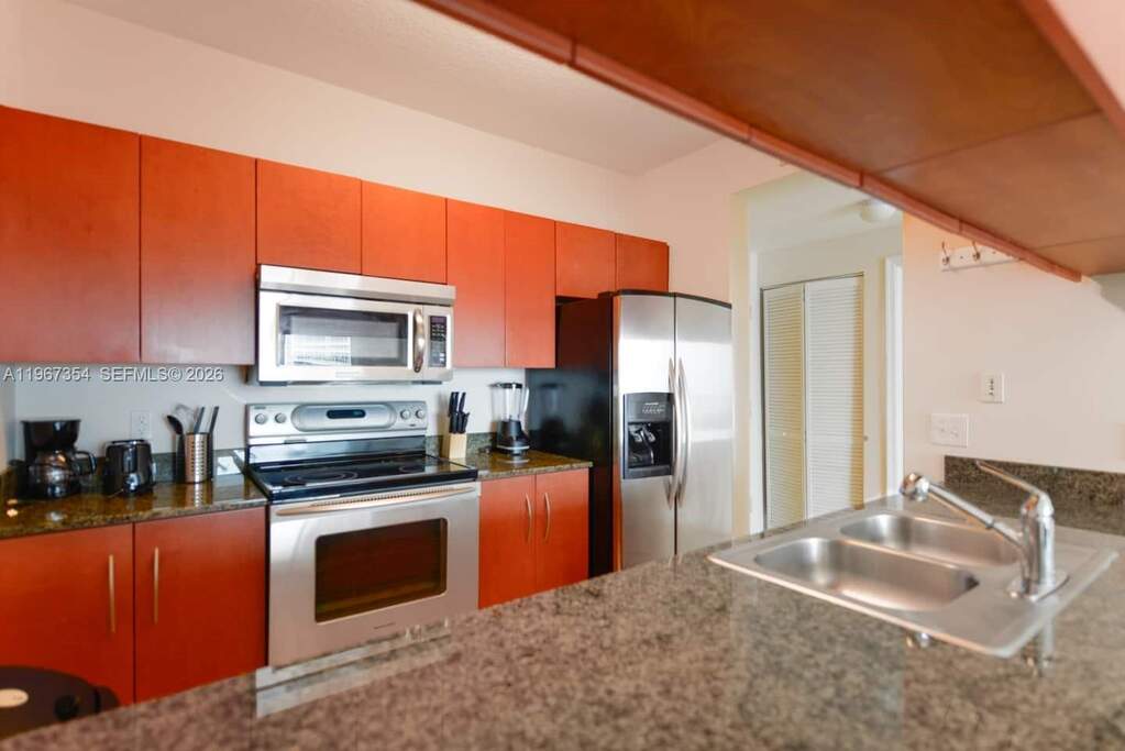 1 Bedroom Apartment/Flat's Image 12