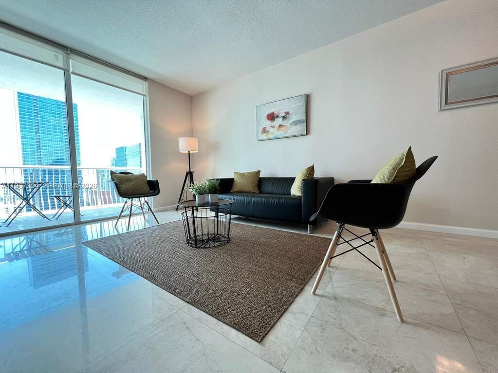 1 Bedroom Apartment/Flat's Image 5