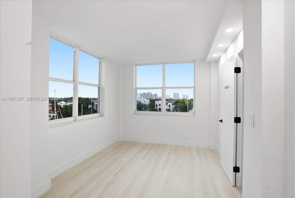 2 Bedroom Apartment/Flat's Image 11