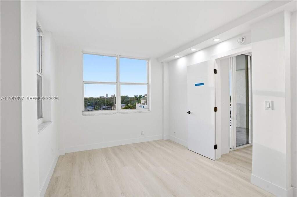 2 Bedroom Apartment/Flat's Image 12