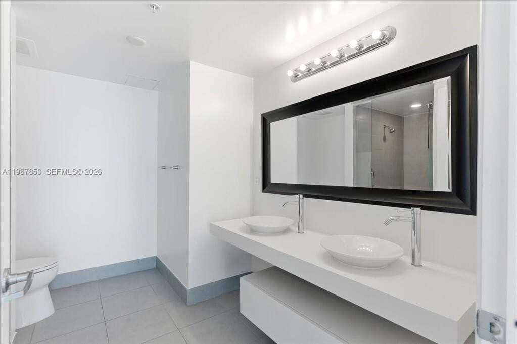 2 Bedroom Apartment/Flat's Image 16