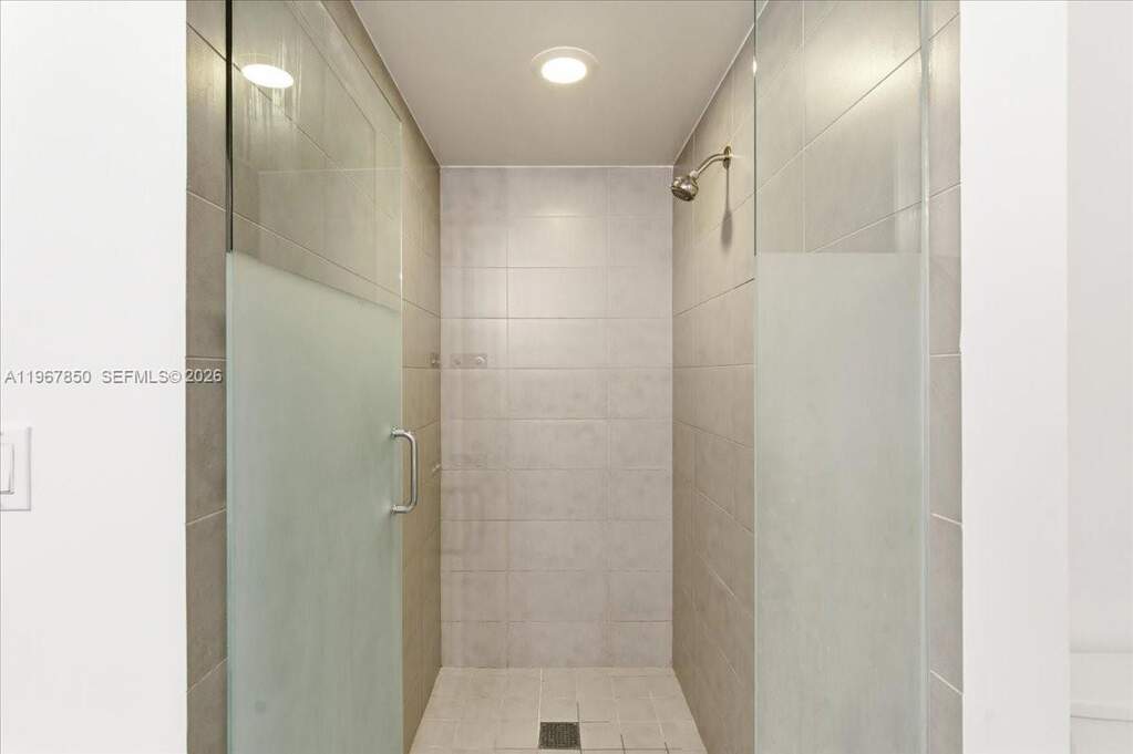 2 Bedroom Apartment/Flat's Image 18