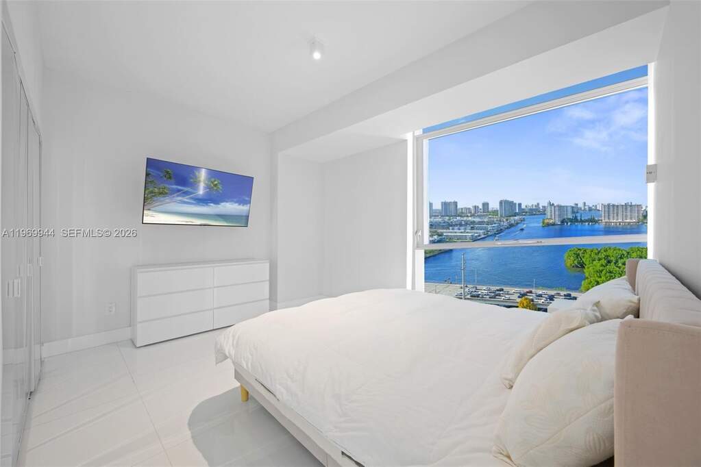 4 Bedroom Apartment/Flat's Image 21