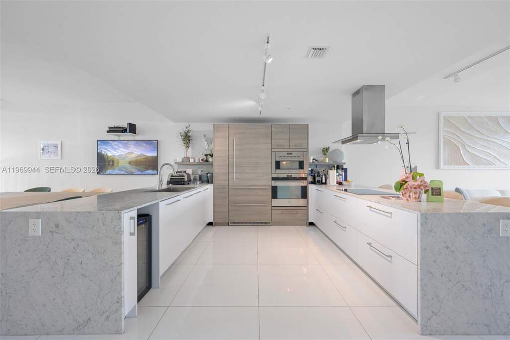 4 Bedroom Apartment/Flat's Image 3