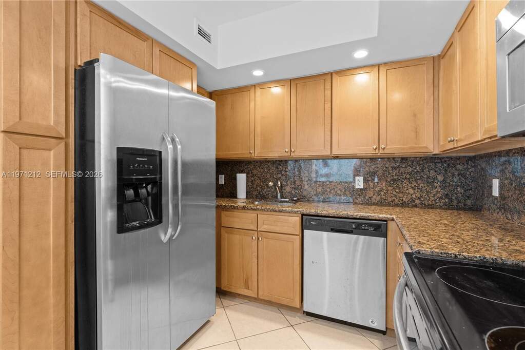 2 Bedroom Apartment/Flat's Image 8