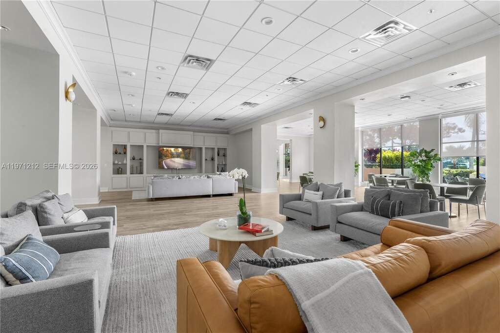 2 Bedroom Apartment/Flat's Image 4