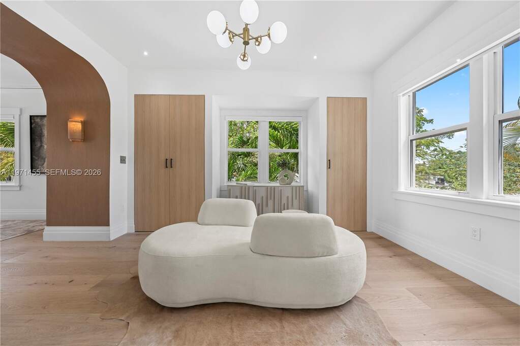 4 Bedroom Single Family Home/House's Image 31