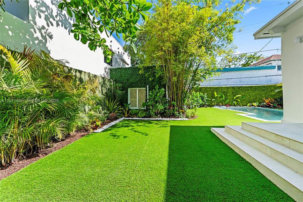 4 Bedroom Single Family Home/House's Image 46