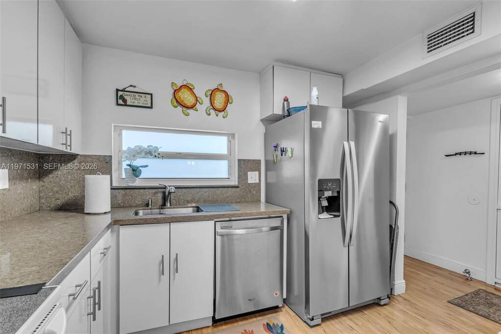 2 Bedroom Apartment/Flat's Image 5