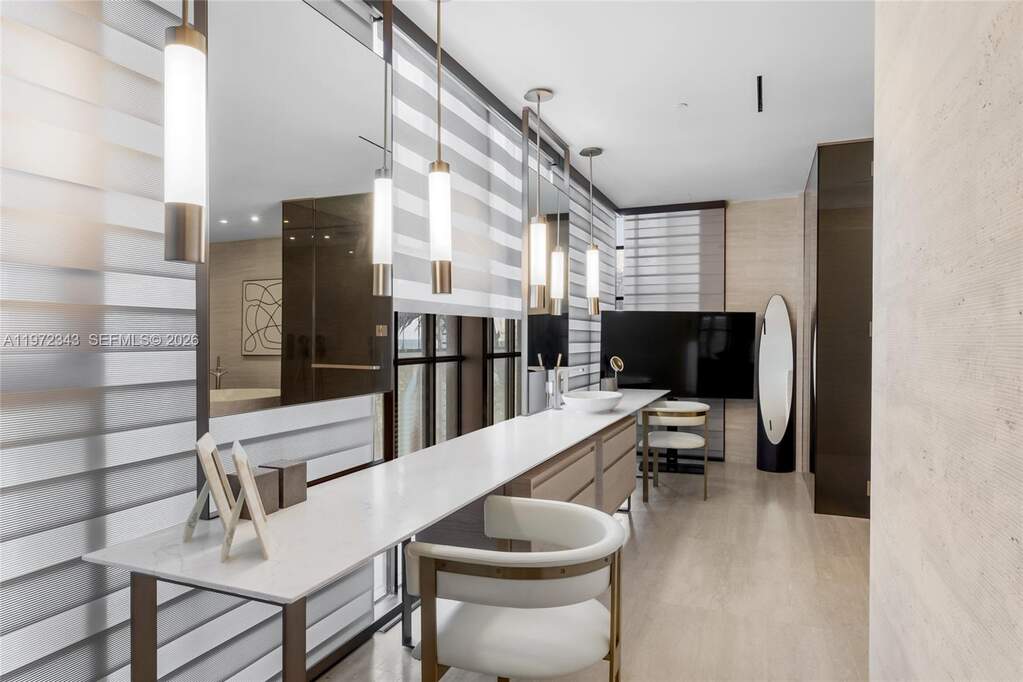 4 Bedroom Apartment/Flat's Image 30