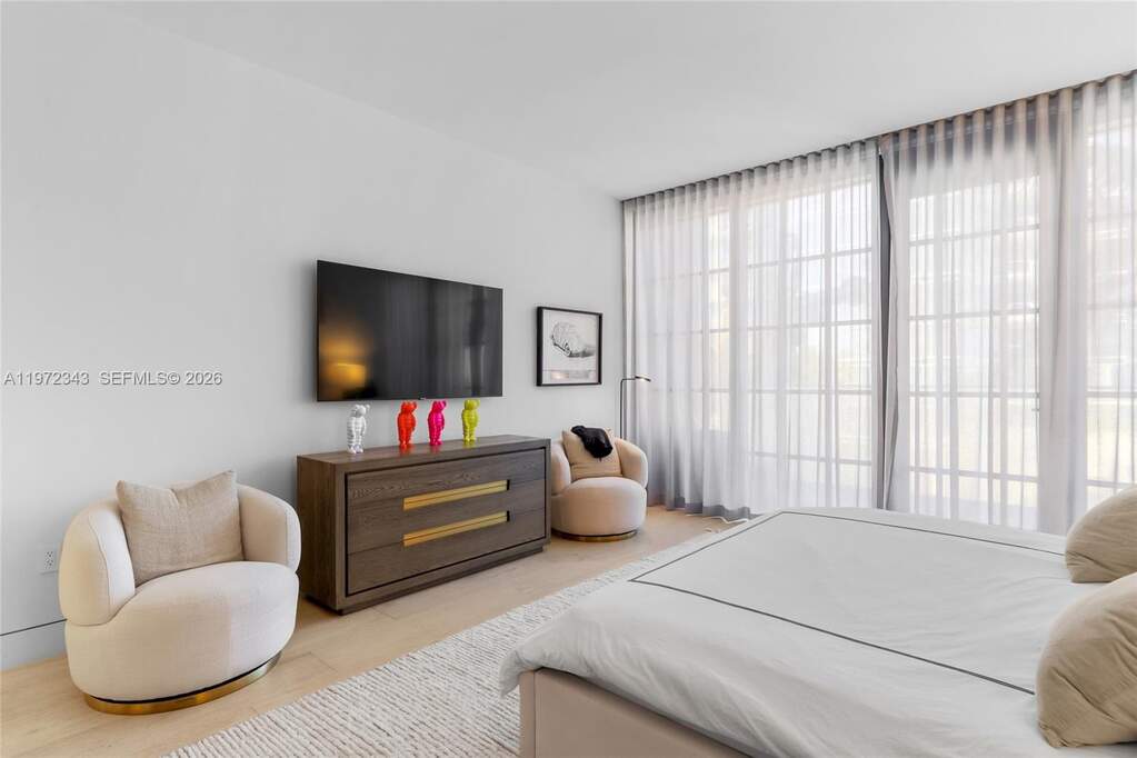 4 Bedroom Apartment/Flat's Image 43