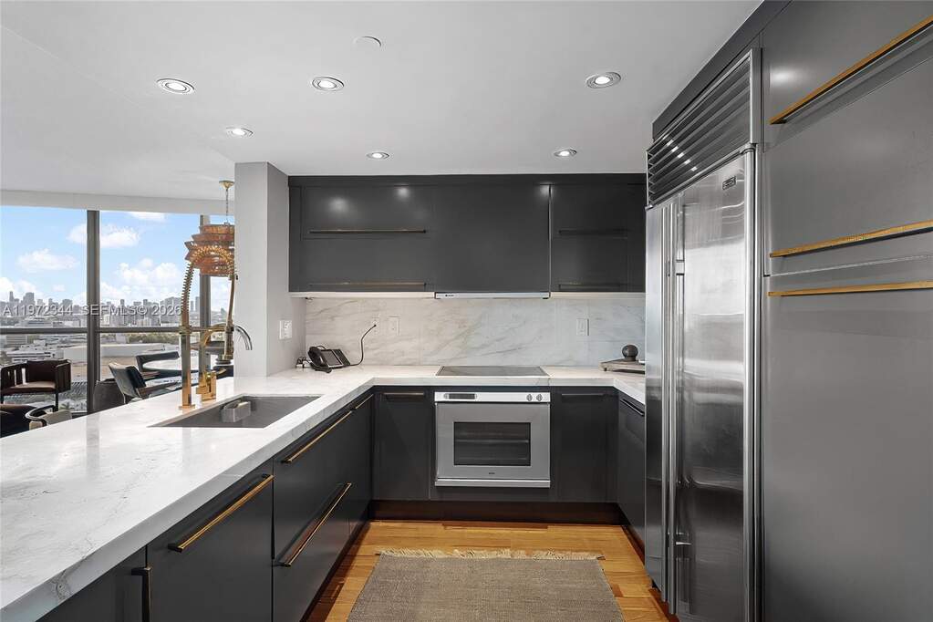 2 Bedroom Apartment/Flat's Image 3