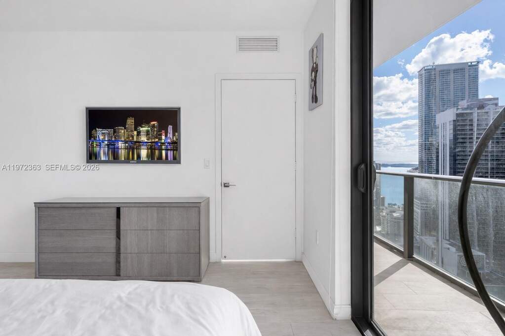 2 Bedroom Apartment/Flat's Image 14