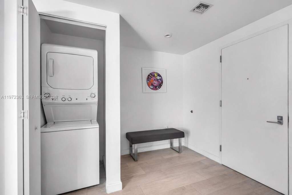 2 Bedroom Apartment/Flat's Image 24