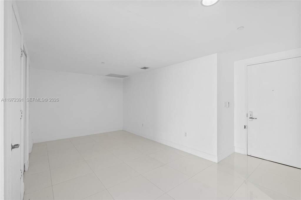 2 Bedroom Apartment/Flat's Image 7