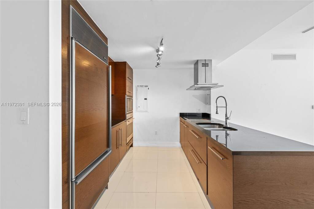 2 Bedroom Apartment/Flat's Image 16