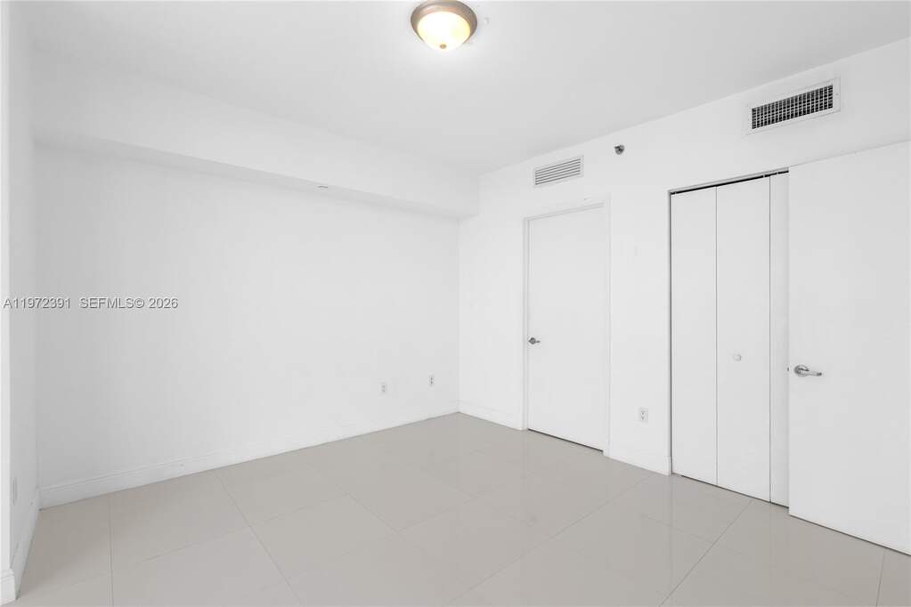 2 Bedroom Apartment/Flat's Image 20