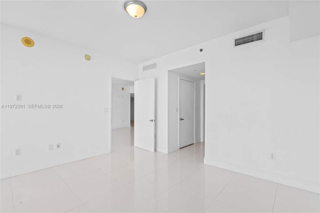 2 Bedroom Apartment/Flat's Image 35