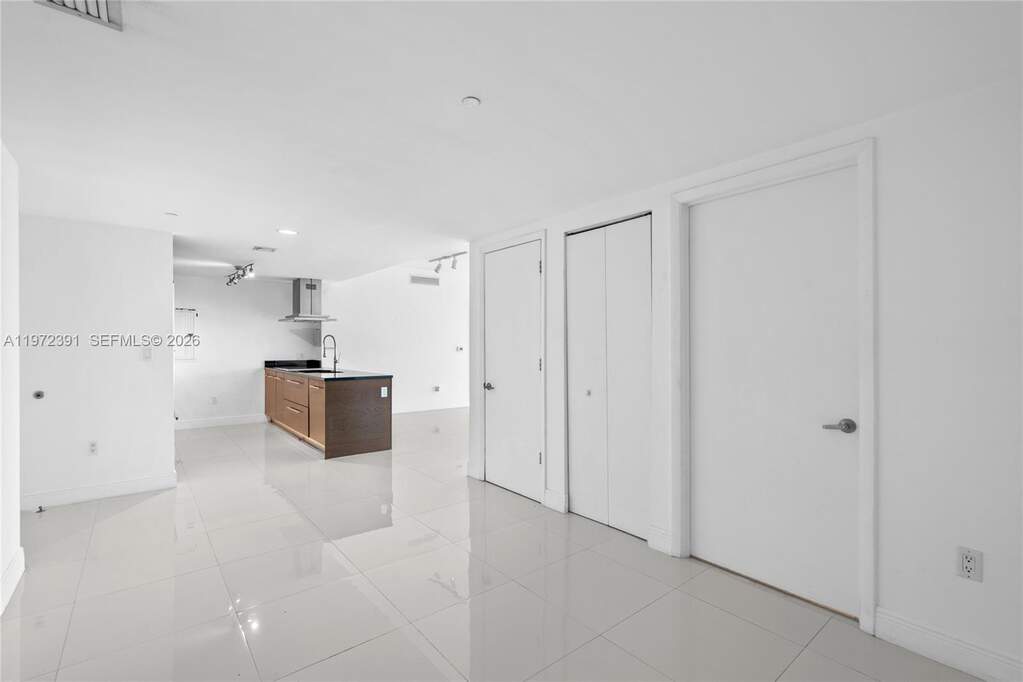 2 Bedroom Apartment/Flat's Image 5