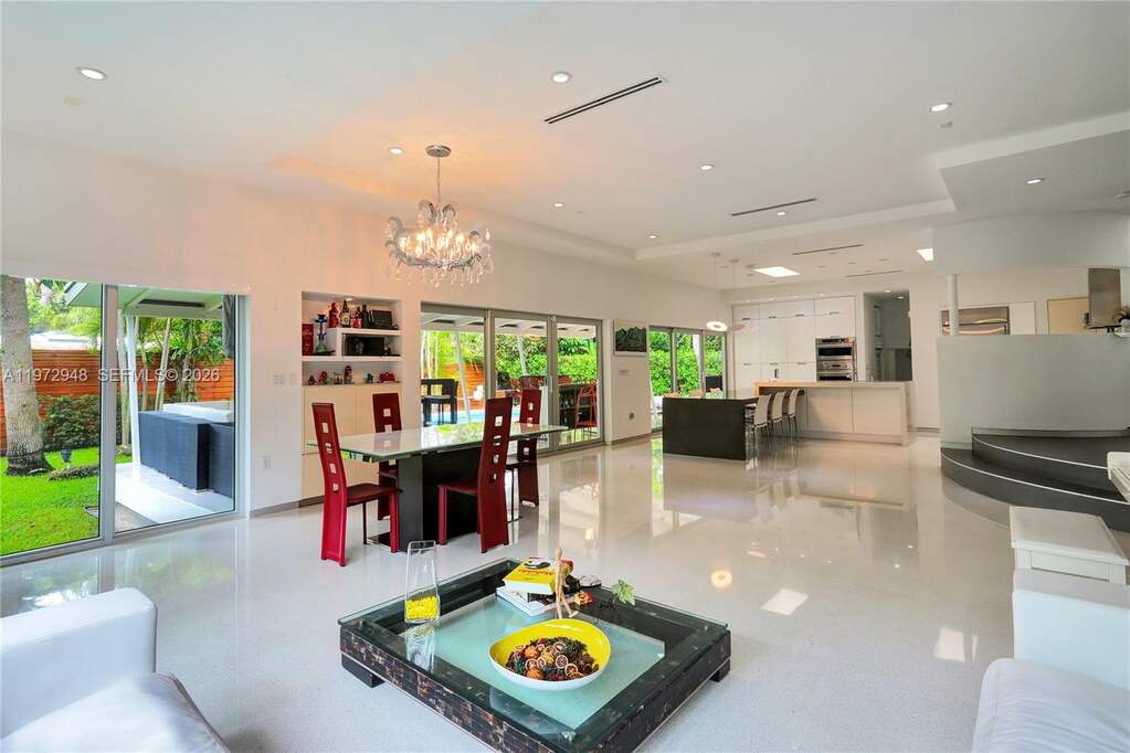 4 Bedroom Single Family Home/House's Image 8