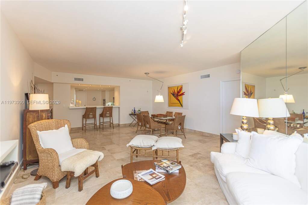 2 Bedroom Apartment/Flat's Image 8