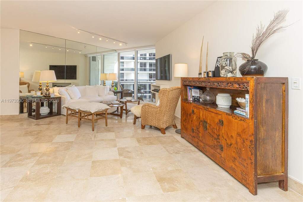 2 Bedroom Apartment/Flat's Image 9