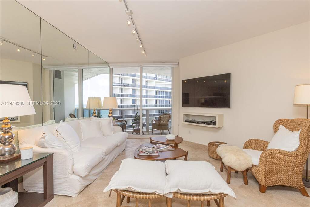 2 Bedroom Apartment/Flat's Image 11