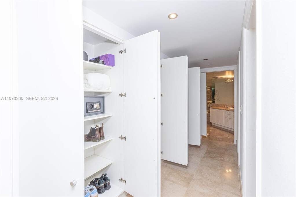 2 Bedroom Apartment/Flat's Image 24