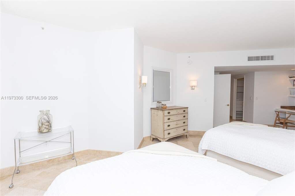 2 Bedroom Apartment/Flat's Image 31