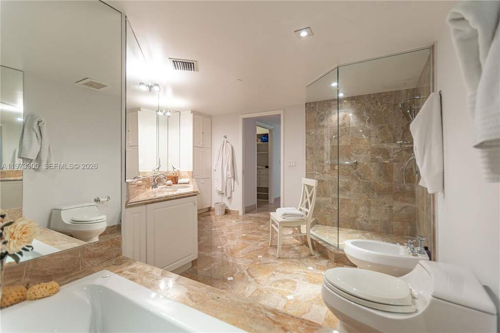 2 Bedroom Apartment/Flat's Image 42