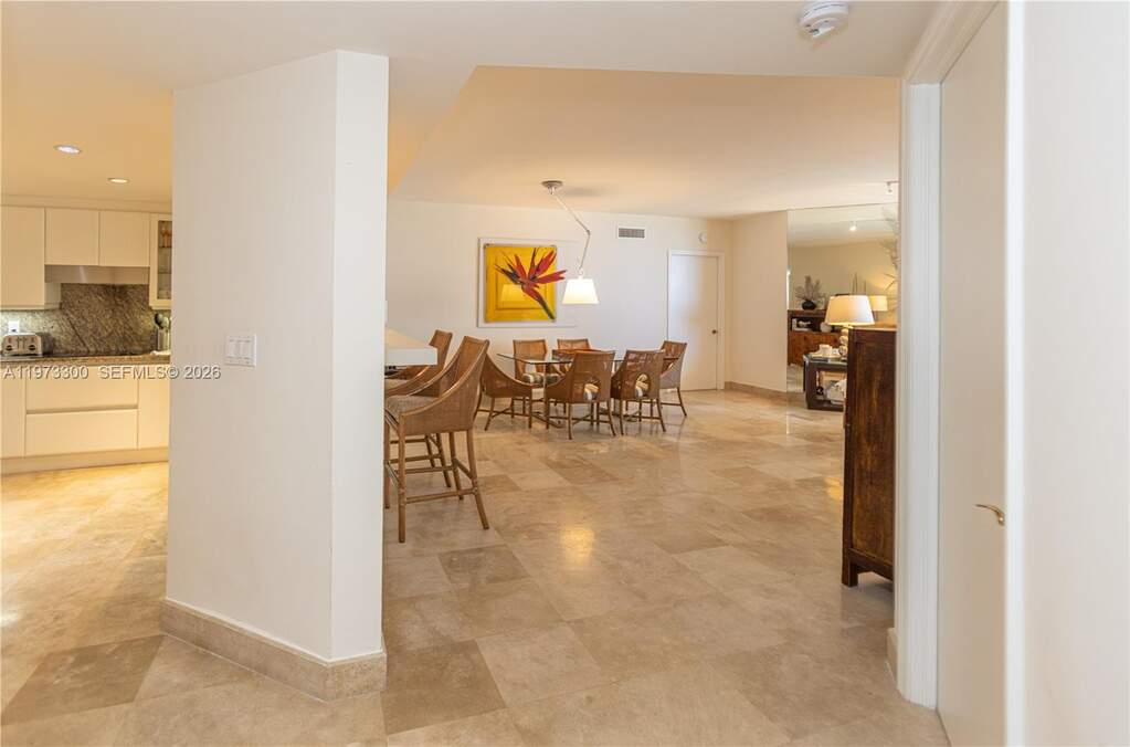 2 Bedroom Apartment/Flat's Image 4